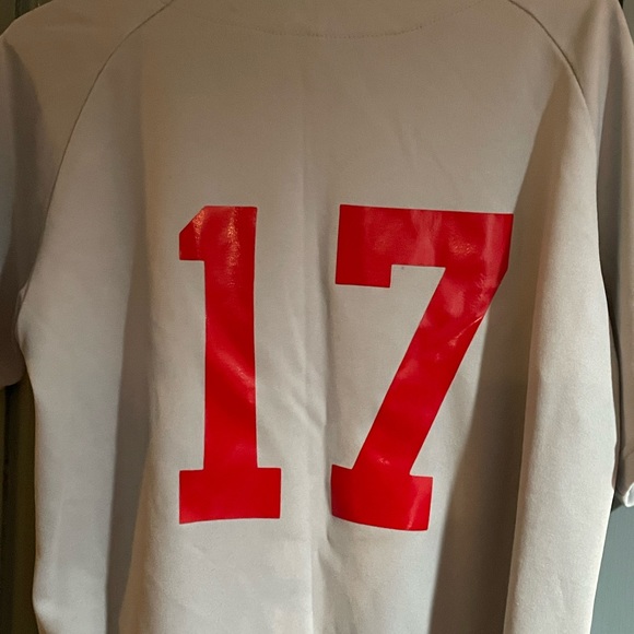 Vintage Reds Baseball Uniform - Picture 2 of 4